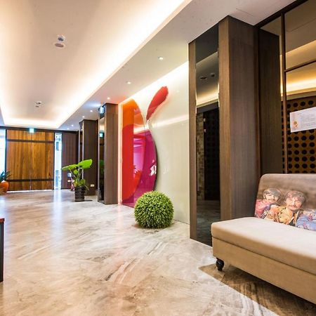 Lucky Apple Hotel Тайбей Екстер'єр фото