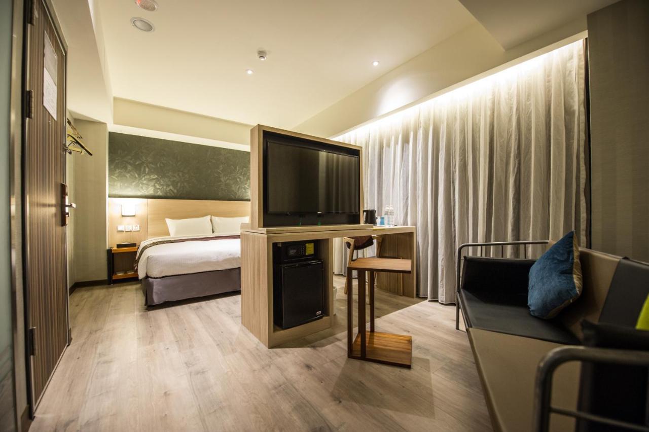 Lucky Apple Hotel Тайбей Екстер'єр фото